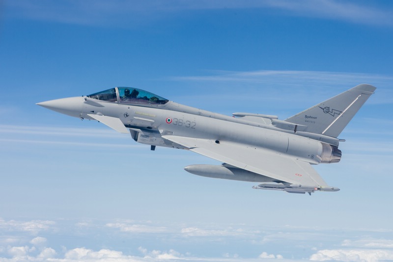 comp_pic30 by Timm Ziegenthaler.jpg - The Italian Eurofighter from 36° Stormo is waiting to receive fuel from the German A310MRTT 